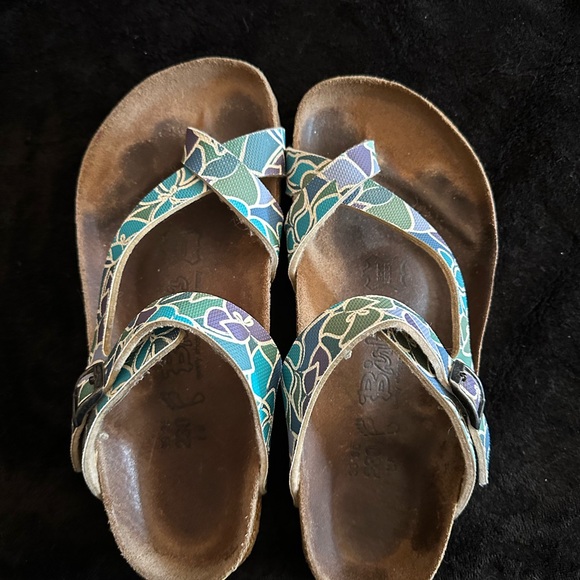 Birkenstock Shoes - Floral Strap Sandals
